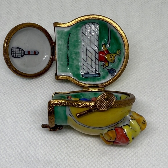 Rare Limoges France Trinket Box – Bear on Tennis Ball, Triple Hinged - Picture 11 of 14